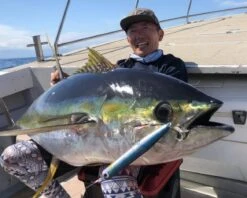 Fish Trippers Village X D-Claw Beacon 210mm -Visuitrusting Winkel 803e3cd3c1410f61ee939257a7c88173