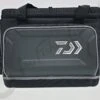 Daiwa Hard Top Bag FB-107 -Visuitrusting Winkel Daiwa Boat Bag Hard 1