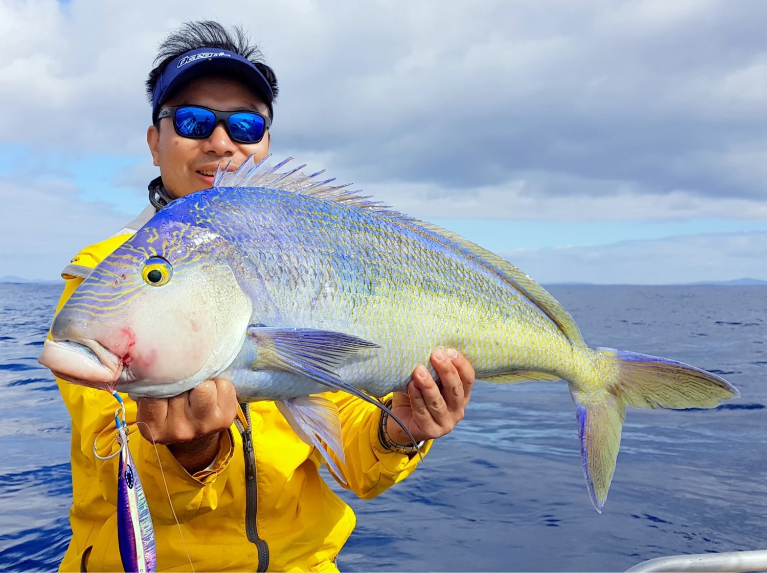 Oceans Legacy Hybrid Contact Jig Rigged 7 Oceans Legacy Hybrid Contact Jig Rigged - Afbeelding 5