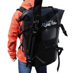 Rippler Fisher Dry Backpack + Rod Holder Pad -Visuitrusting Winkel RippleFisherDryBackpack10