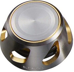 SLP Works 22 SLPW Spinning Handle Cap S 12 SLP Works 22 SLPW Spinning Handle Cap S -Visuitrusting Winkel SLPWorks22SLPWspinninghandlecapS1Silver Gold