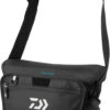 Daiwa Emeraldas Tactical Shoulder Bag (B) -Visuitrusting Winkel image 6696578c 3505 4d2d b6ab ec746f88544d