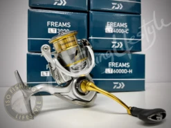 Daiwa 21 Freams LT 9 Daiwa 21 Freams LT -Visuitrusting Winkel image a9c34c40 d73b 40fc 8455 3591a60d45c7