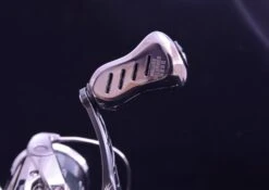 Livre Wing 98 Dark Gunmetal Edition 17 Livre Wing 98 Dark Gunmetal Edition -Visuitrusting Winkel livrewing98darkgunmetaledition4