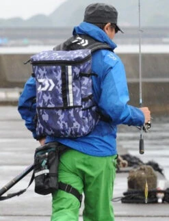 Daiwa Emeraldas Tactical Backpack (A) 17 Daiwa Emeraldas Tactical Backpack (A) -Visuitrusting Winkel yamada tester image